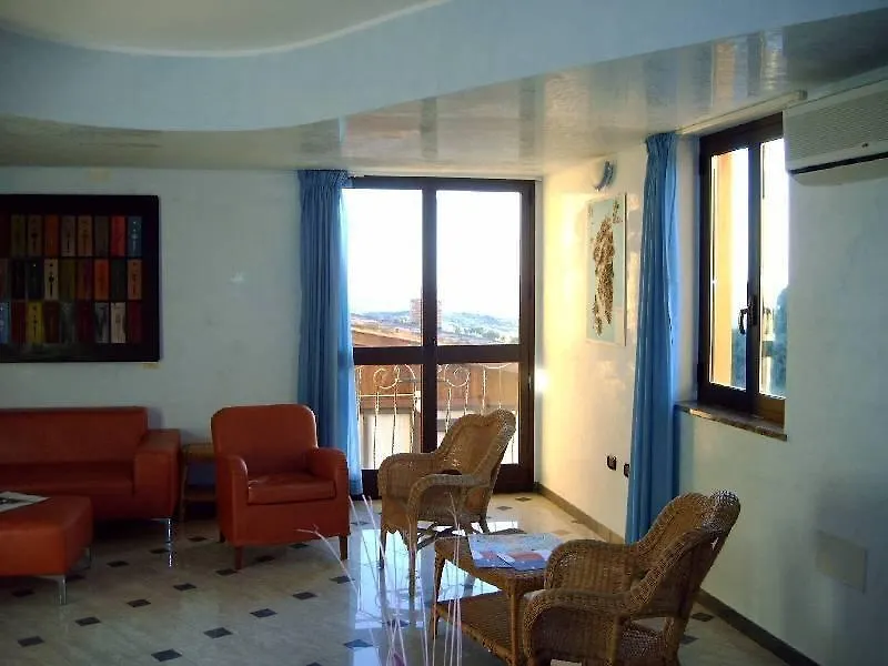 Le Palme Hotel SantʼAnna Arresi 3*,